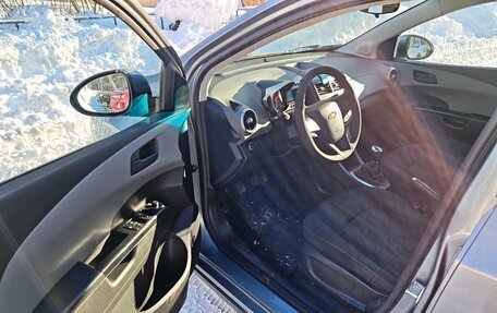 Chevrolet Aveo III, 2015 год, 715 000 рублей, 10 фотография