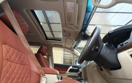 Toyota Land Cruiser 200, 2017 год, 8 100 000 рублей, 11 фотография