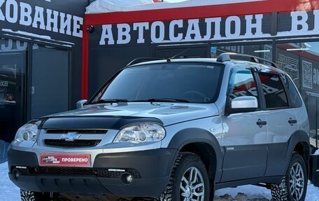 Chevrolet Niva I рестайлинг, 2015 год, 535 000 рублей, 11 фотография