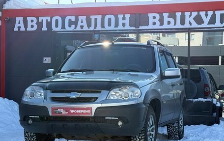 Chevrolet Niva I рестайлинг, 2015 год, 535 000 рублей, 10 фотография