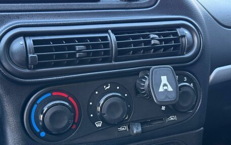 Chevrolet Niva I рестайлинг, 2015 год, 535 000 рублей, 16 фотография