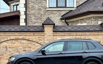 Volkswagen Tiguan II, 2019 год, 2 950 000 рублей, 1 фотография