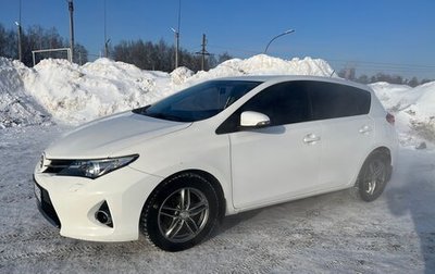Toyota Auris II, 2013 год, 1 400 000 рублей, 1 фотография