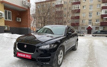 Jaguar F-Pace, 2017 год, 2 850 000 рублей, 2 фотография
