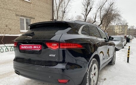 Jaguar F-Pace, 2017 год, 2 850 000 рублей, 4 фотография