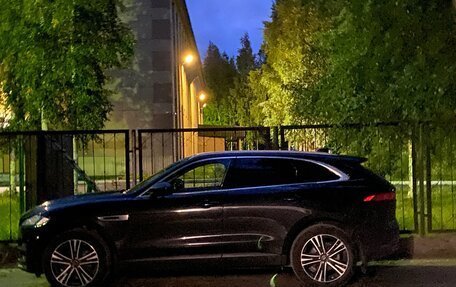 Jaguar F-Pace, 2017 год, 2 850 000 рублей, 10 фотография