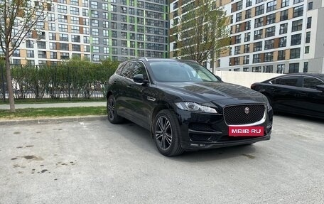 Jaguar F-Pace, 2017 год, 2 850 000 рублей, 13 фотография