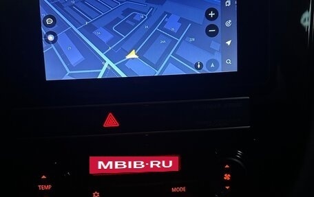 Mitsubishi Outlander III рестайлинг 3, 2019 год, 2 000 000 рублей, 5 фотография