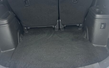 Mitsubishi Outlander III рестайлинг 3, 2019 год, 2 000 000 рублей, 9 фотография