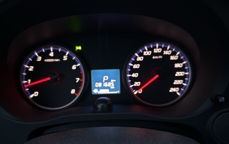 Mitsubishi Outlander III рестайлинг 3, 2019 год, 2 000 000 рублей, 13 фотография