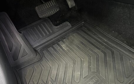 Mitsubishi Outlander III рестайлинг 3, 2019 год, 2 000 000 рублей, 16 фотография