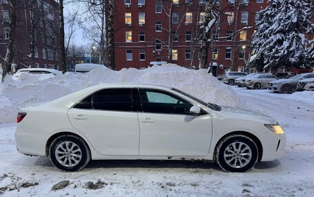 Toyota Camry, 2017 год, 2 160 000 рублей, 2 фотография