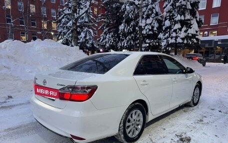 Toyota Camry, 2017 год, 2 160 000 рублей, 6 фотография