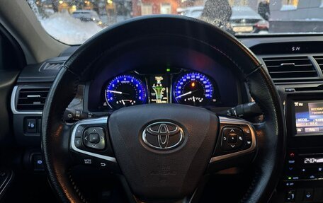 Toyota Camry, 2017 год, 2 160 000 рублей, 10 фотография