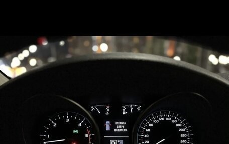 Toyota Land Cruiser 200, 2013 год, 4 100 000 рублей, 3 фотография