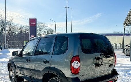 Chevrolet Niva I рестайлинг, 2017 год, 580 000 рублей, 6 фотография