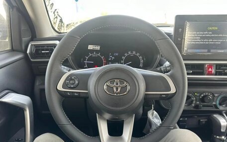 Toyota Raize I, 2026 год, 2 250 000 рублей, 8 фотография