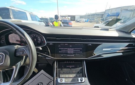 Audi Q7, 2024 год, 6 500 000 рублей, 10 фотография