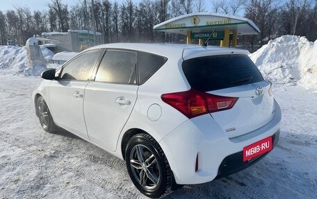 Toyota Auris II, 2013 год, 1 400 000 рублей, 4 фотография