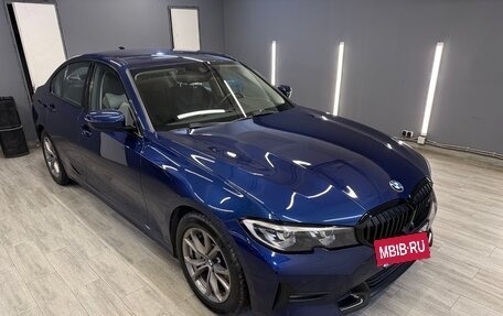 BMW 3 серия, 2019 год, 3 500 000 рублей, 3 фотография