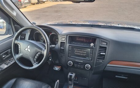Mitsubishi Pajero IV, 2008 год, 1 390 000 рублей, 17 фотография