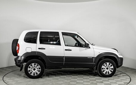 Chevrolet Niva I рестайлинг, 2018 год, 680 000 рублей, 8 фотография