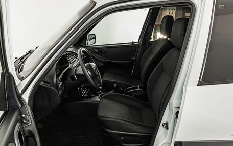 Chevrolet Niva I рестайлинг, 2018 год, 680 000 рублей, 12 фотография