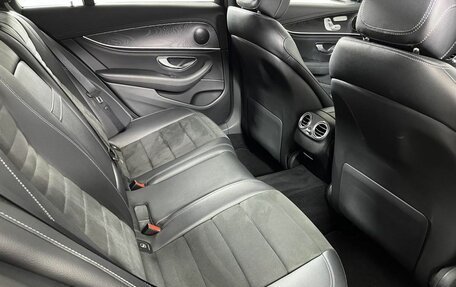 Mercedes-Benz E-Класс, 2019 год, 3 599 000 рублей, 13 фотография