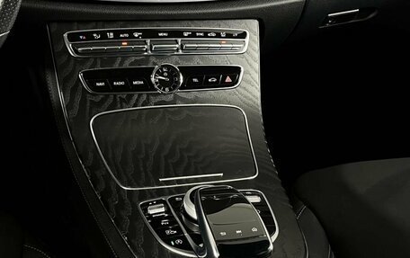 Mercedes-Benz E-Класс, 2019 год, 3 599 000 рублей, 29 фотография