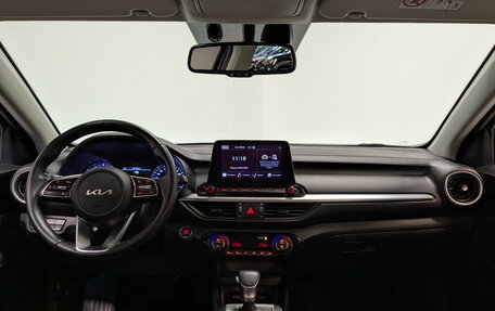 KIA Cerato IV, 2021 год, 2 300 000 рублей, 14 фотография