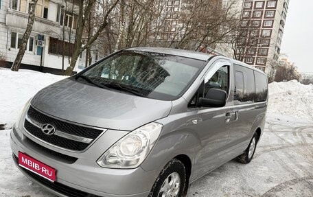 Hyundai Grand Starex Grand Starex I рестайлинг 2, 2011 год, 1 520 000 рублей, 1 фотография