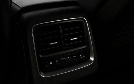 Geely Atlas, 2023 год, 1 970 000 рублей, 15 фотография