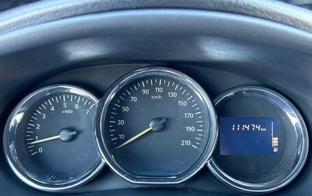 Renault Logan II, 2014 год, 695 000 рублей, 11 фотография