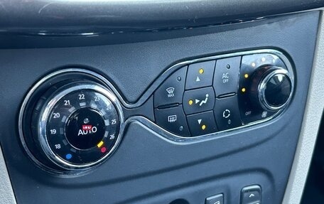 Renault Logan II, 2014 год, 695 000 рублей, 14 фотография