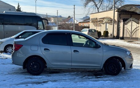 Renault Logan II, 2017 год, 799 000 рублей, 6 фотография