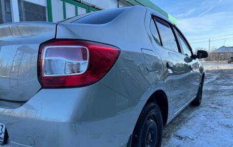 Renault Logan II, 2017 год, 799 000 рублей, 15 фотография
