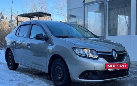 Renault Logan II, 2017 год, 799 000 рублей, 14 фотография