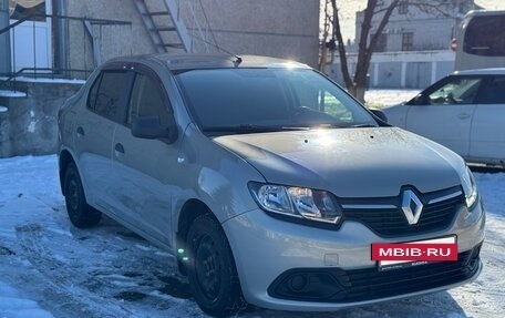 Renault Logan II, 2017 год, 799 000 рублей, 10 фотография