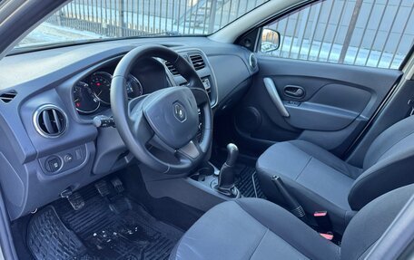 Renault Logan II, 2017 год, 799 000 рублей, 21 фотография