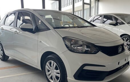 Honda Fit, 2021 год, 980 000 рублей, 3 фотография