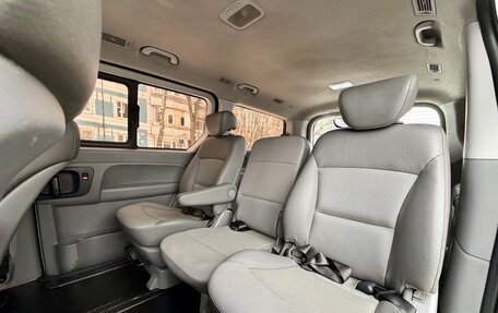Hyundai Grand Starex Grand Starex I рестайлинг 2, 2011 год, 1 520 000 рублей, 14 фотография