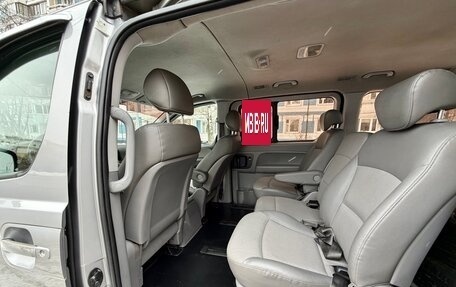 Hyundai Grand Starex Grand Starex I рестайлинг 2, 2011 год, 1 520 000 рублей, 13 фотография