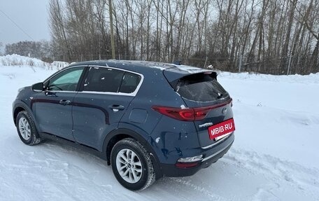 KIA Sportage IV рестайлинг, 2019 год, 2 050 000 рублей, 5 фотография