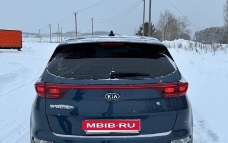 KIA Sportage IV рестайлинг, 2019 год, 2 050 000 рублей, 6 фотография