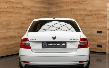 Skoda Octavia, 2018 год, 1 999 000 рублей, 3 фотография