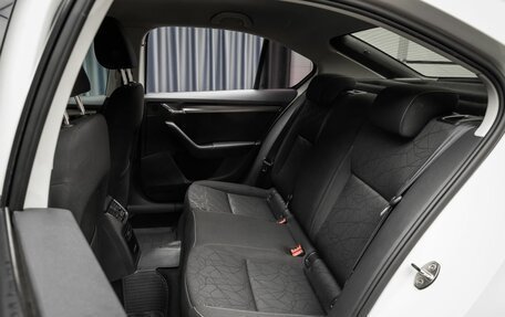 Skoda Octavia, 2018 год, 1 999 000 рублей, 8 фотография