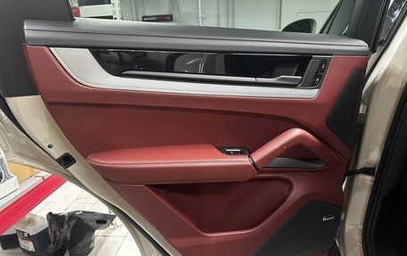 Porsche Cayenne III, 2025 год, 16 200 000 рублей, 11 фотография