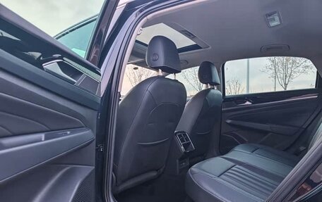 Volkswagen Passat B8 рестайлинг, 2022 год, 2 600 000 рублей, 11 фотография