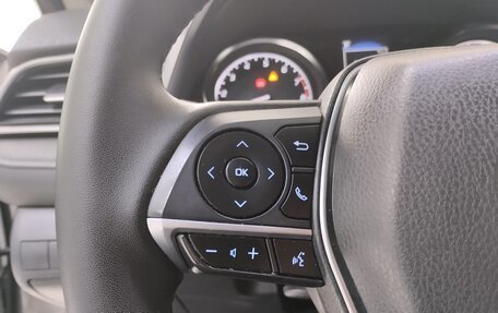 Toyota Camry, 2021 год, 2 250 000 рублей, 9 фотография