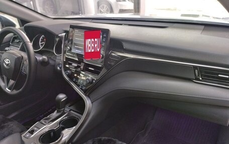 Toyota Camry, 2021 год, 2 250 000 рублей, 20 фотография